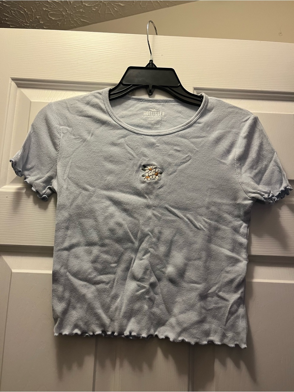 Hollister Cropped Light Blue Floral Baby Tee Size XS